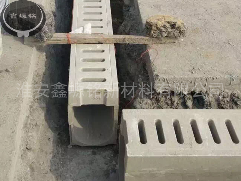 不同场合排水沟的尺寸也不同